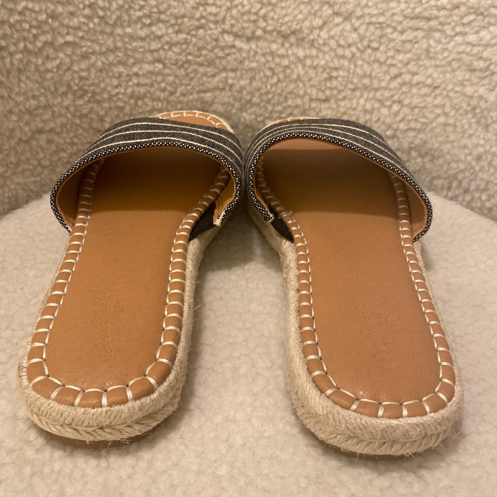 Women's Universal Thread Slide Sandals Black/White Size 8.5 - Picture 3 of 6